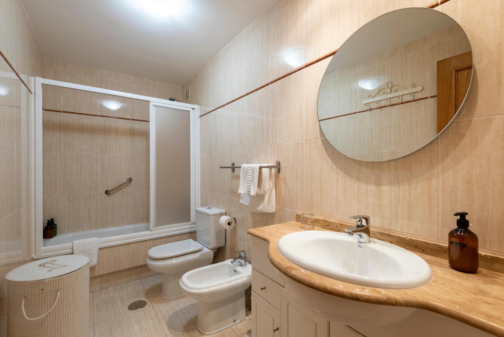 Apartamento Playa Silgar -50 M Playa Con 2 Garajes Y 3 Dormitorios Sanxenxo Eksteriør billede